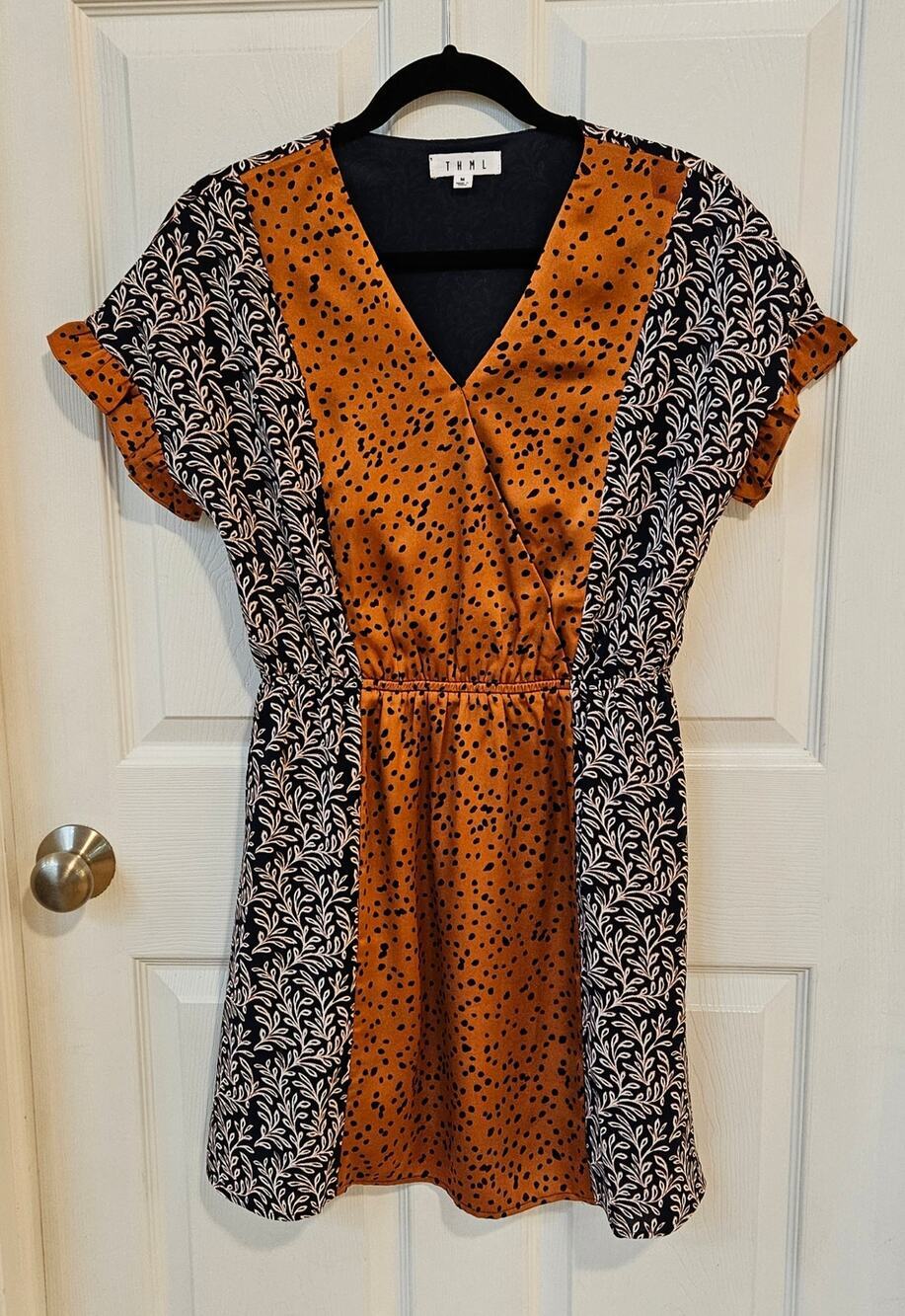 THML Mixed Print Mini Dress Womens Medium Navy Orange Flutter Sleeve Boho